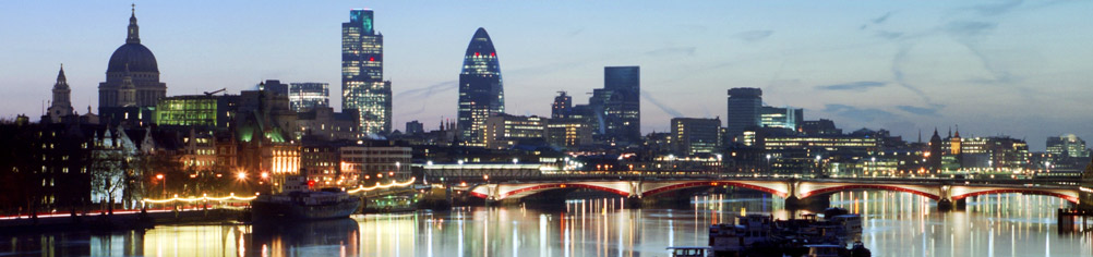 london-skyline1002 London skyline at dusk